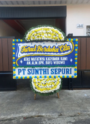 Papan Bunga Duka di Aru Utara